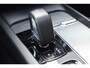 Volvo XC60 T6 350PK Automaat Plug-in Hybrid AWD Plus Bright / Navigatie / Elektrisch glazen schuif-kanteldak / Leren bekleding / Elektrisch verstelbare stoelen met geheugen / Stuur & Stoelverwarming / Achteruitrijcamera / Elektrische achterklep / Cruise control