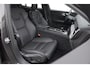 Volvo V60 B4 211PK Automaat Plus Bright / Adaptieve cruise control / BLIS / Elektrische stoelen / stuur - stoelverwarming / elektrische achterklep