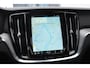 Volvo V60 B4 211PK Automaat Plus Bright / Adaptieve cruise control / BLIS / Elektrische stoelen / stuur - stoelverwarming / elektrische achterklep