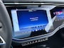 Mercedes-Benz E-klasse 300 e 4MATIC Exclusive Line | Panorama - Schuifdak | Hyperscreen | Head-Up Display | Distronic Cruise Control | Memory Seats | Burmester 4D Surround System | Verwarmd Stuurwiel