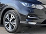 Nissan Qashqai 1.3 DIG-T N-Connecta / Dealer onderhouden / 1.500 kg trekhaak / Adaptieve CC / Dode hoek detectie / Stoelverwarming / Camera 360° / Apple Carplay Android / 18" LM wielen + All Season banden /