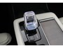 Volvo XC90 T8 Plug-in hybrid Ultra Dark | Bowers&Wilkins | Luchtvering | Massage | 22 Inch | Trekhaak | Head-Up