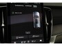 Volvo XC90 T8 Plug-in hybrid Ultra Dark | Bowers&Wilkins | Luchtvering | Massage | 22 Inch | Trekhaak | Head-Up