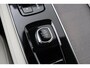 Volvo XC90 T8 Plug-in hybrid Ultra Dark | Bowers&Wilkins | Luchtvering | Massage | 22 Inch | Trekhaak | Head-Up