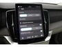 Volvo XC90 T8 Plug-in hybrid Ultra Dark | Bowers&Wilkins | Luchtvering | Massage | 22 Inch | Trekhaak | Head-Up