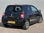 Renault Twingo 1.2-16V Night & Day | Nieuw Binnen! | Rijklaar | Pano | Airco