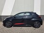 Toyota Yaris 1.5 Hybrid Dynamic met RED pack Climaat Cruise LM velgen