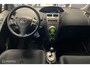 Toyota Yaris 1.3 VVTi Automaat-Parkeersensor-Cruise Contr.