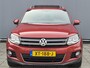 Volkswagen Tiguan BWJ 12-2014 | 1.4T 161PK R-Line Edition AUTOMAAT | TREKHAAK | PANO DAK | NAVI | CAMERA A | CLIMA | PDC | 17'' LMV | PRIVACY GLASS |