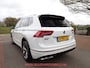 Volkswagen Tiguan Allspace 1.5 TSI R-LINE ACC / KEYLESS / TREKHAAK / PANODAK