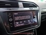 Volkswagen Tiguan Allspace 1.5 TSI R-LINE ACC / KEYLESS / TREKHAAK / PANODAK
