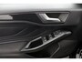 Ford Focus Wagon 1.0 EcoBoost Hybrid ST-line X zwart