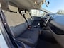 Renault Clio Estate 0.9 TCe Limited | Navigatie | LM Velgen 16" | Parkeersensoren Achter | Cruise Control | DAB | Airco |
