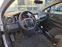 Renault Clio Estate 0.9 TCe Limited | Navigatie | LM Velgen 16" | Parkeersensoren Achter | Cruise Control | DAB | Airco |