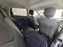 Renault Clio Estate 0.9 TCe Limited | Navigatie | LM Velgen 16" | Parkeersensoren Achter | Cruise Control | DAB | Airco |