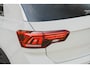 Volkswagen T-Roc 1.5 TSI R-Line Business+ IQ LIGHT | CAMERA | BLIND SPOT | ACC | STOEL- EN STUURVERW