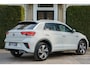 Volkswagen T-Roc 1.5 TSI R-Line Business+ IQ LIGHT | CAMERA | BLIND SPOT | ACC | STOEL- EN STUURVERW