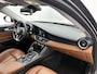 Alfa Romeo Giulia 2.0T Super | Trekhaak | Memory stoelen | PDC |