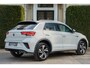 Volkswagen T-Roc 1.5 TSI R-Line Business+ IQ LIGHT | CAMERA | BLIND SPOT | ACC | STOEL- EN STUURVERW