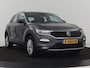 Volkswagen T-Roc 1.0 TSI Style Business | Adaptive cruise | Carplay | Navigatie | DAB | Climate control | Bluetooth | Parkeerhulp