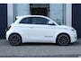 Fiat 500e La Prima 24 kWh | Adaptieve Cruise | Pano | Leder | Stoelverwarming | Camera | JBL Audio | Navi | Carplay | Keyless