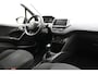 Peugeot 208 1.2 PureTech Active | Navigatie | Trekhaak | Airco | 5 deuren | Metaallak | Cruise control | Elektrische ramen