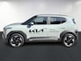 Kia EV2 Plus Advanced 42.2 kWh | Schuif/kantel dak | Harman Kardon audio | Camera | Stoelverwarming