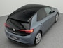 Volkswagen ID.3 Pro 58 kWh 204 PK | LED IQ verlichting | Navigatie | Achteruitrijcamera | Stoel en Stuurwielverwarming | Panoramadak |