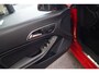 Mercedes-Benz CLA Shooting Brake 200 Ambition | Xenon | Leder / Alcantara | Sportvelgen | AMG Styling | Trekhaak | Airco