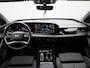 Audi Q6 e-tron edition 83 kWh l Adaptive cruise control l Climate control l Navigatie l Stuurverwarming l Stoelverwarming voor en achter l 360 graden camera l Carbon pakket l Trekhaak l Warmtepomp l Audi virtual cockpit plus l Audi sound system