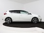 Toyota Auris 1.8 Hybrid Black Edition | Navigatie | Trekhaak | Stoelverwarming | Camera |