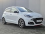 Hyundai i10 1.0 T-GDI N Line 5-zits Handgeschakeld / Fabrieksgarantie tot 11-2028 / Allseason banden / Dealer onderhouden / Stuur-, en Stoel verwarming / Cruise control / Achteruitrijcamera / Apple Carplay Android Auto / Climate control /