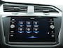Volkswagen Tiguan 1.5 TSI R-Line Business+ Navigatie - Automaat - Pdc - Clima - Stoelverwarming