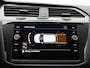 Volkswagen Tiguan 1.5 TSI R-Line Business+ Navigatie - Automaat - Pdc - Clima - Stoelverwarming