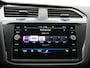 Volkswagen Tiguan 1.5 TSI R-Line Business+ Navigatie - Automaat - Pdc - Clima - Stoelverwarming