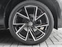 Skoda Kamiq 1.0 TSI Monte Carlo Panoramadak Trekhaak 18 inch velgen Clima Cruise Stoelverwarming