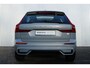 Volvo XC60 T6 Automaat AWD Plus Dark | Panoramadak | Semi-elektrische trekhaak | Verwarmbare voorstoelen en achterbank | 360 Graden Camera | Apple Carplay/Android Auto | Stuurwielverwarming | Adaptieve Cruise Control | Elektrisch Verstelbare Stoelen | Keyless Entry | Stuurwielverwarming
