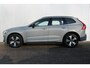 Volvo XC60 T6 Automaat AWD Plus Dark | Panoramadak | Semi-elektrische trekhaak | Verwarmbare voorstoelen en achterbank | 360 Graden Camera | Apple Carplay/Android Auto | Stuurwielverwarming | Adaptieve Cruise Control | Elektrisch Verstelbare Stoelen | Keyless Entry | Stuurwielverwarming