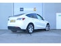 Tesla Model Y Long Range AWD 75 kWh Trekhaak (1.600kg), AutoPilot3.0 Ryzen, Meerprijs FSD 99,- p/mnd