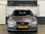 Volvo V70 2.0T Summum + LEDER !!