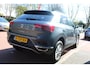 Volkswagen T-Roc 1.0 TSI *Style* | Carplay | Adaptive Cruise & Climate Control | navigatie | PDC | Privacy | Bleutooth | Orig.NL | Leuk !! |