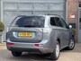 Mitsubishi Outlander 2.0 PHEV Business Ed. Hybrid. Perfect onderhouden, afgestempeld service boek aanwezig.