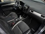 Mitsubishi Outlander 2.0 PHEV Business Ed. Hybrid. Perfect onderhouden, afgestempeld service boek aanwezig.