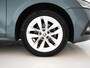 Skoda Octavia Combi 1.0 TSI Business Edition Plus (INCL-BTW) *FULL-LED | NAVI-FULLMAP | HEATED-COMFORTSEATS | DIGI-COCKPIT | CAMERA | KEYLESS | DAB | AMBIENTLIGHT | PRIVACYGLASS | ECC | CARPLAY | PDC | CRUISE | 17''ALU*