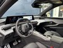 Peugeot E-3008 EV 73 kWh 325pk Dual Motor Launch Edition | Nappa leder | AWD | Massage | Schuif/kantel dak | 360 graden camera | Stoelventilatie | 17% Bijtelling!