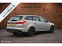 Ford Focus Wagon 1.0 EcoBoost Titanium zuinig unieke kleur