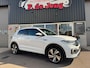 Volkswagen T-Cross 1.0 TSI R-line Automaat Carplay Stoelverwarming ACC Blindspot