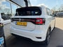 Volkswagen T-Cross 1.0 TSI R-line Automaat Carplay Stoelverwarming ACC Blindspot