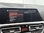BMW 3-Serie 318i Business Edition | M-SPORT PAKKET | HALF LEDER-ALCANTARA INTERIEUR | ACHTERUITRIJCAMERA | APPLE CARPLAY | ANDROID AUTO | TREKHAAK WEGKLAPBAAR | LED VERLICHTING | INTERIEUR VERLICHTING |