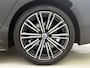 BMW 3-Serie 318i Business Edition | M-SPORT PAKKET | HALF LEDER-ALCANTARA INTERIEUR | ACHTERUITRIJCAMERA | APPLE CARPLAY | ANDROID AUTO | TREKHAAK WEGKLAPBAAR | LED VERLICHTING | INTERIEUR VERLICHTING |